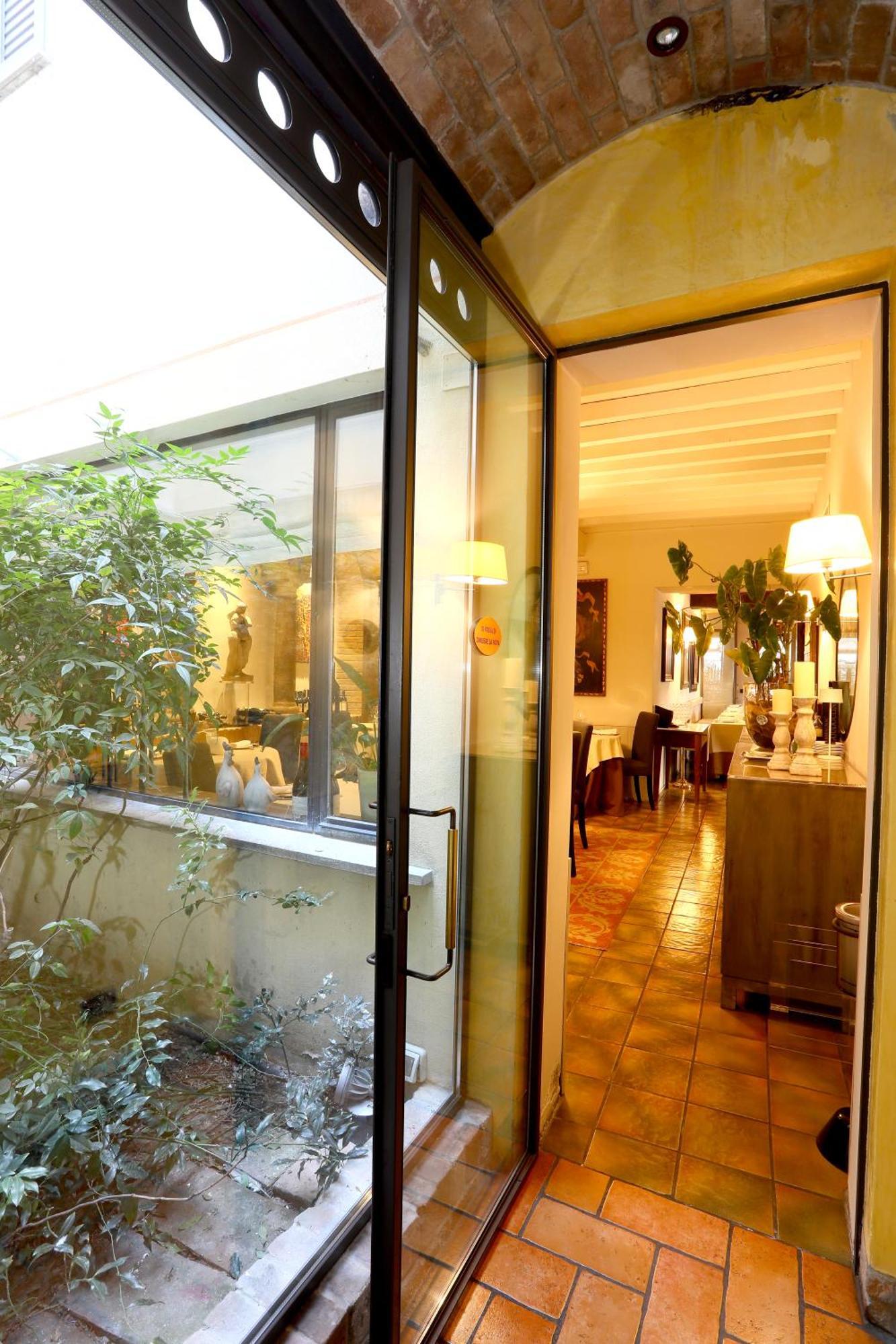 Locanda Stella D'Oro Soragna Eksteriør billede
