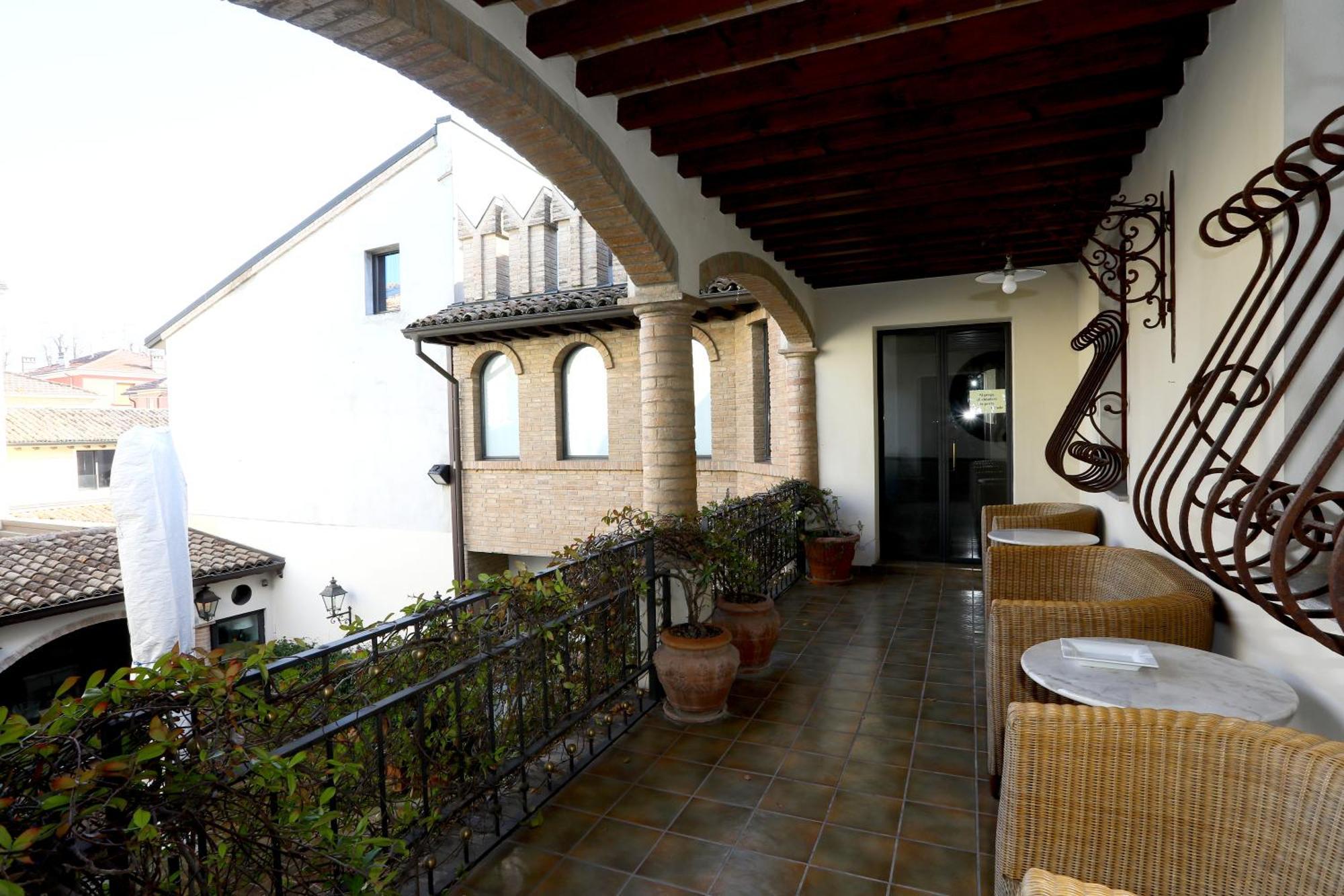 Locanda Stella D'Oro Soragna Eksteriør billede